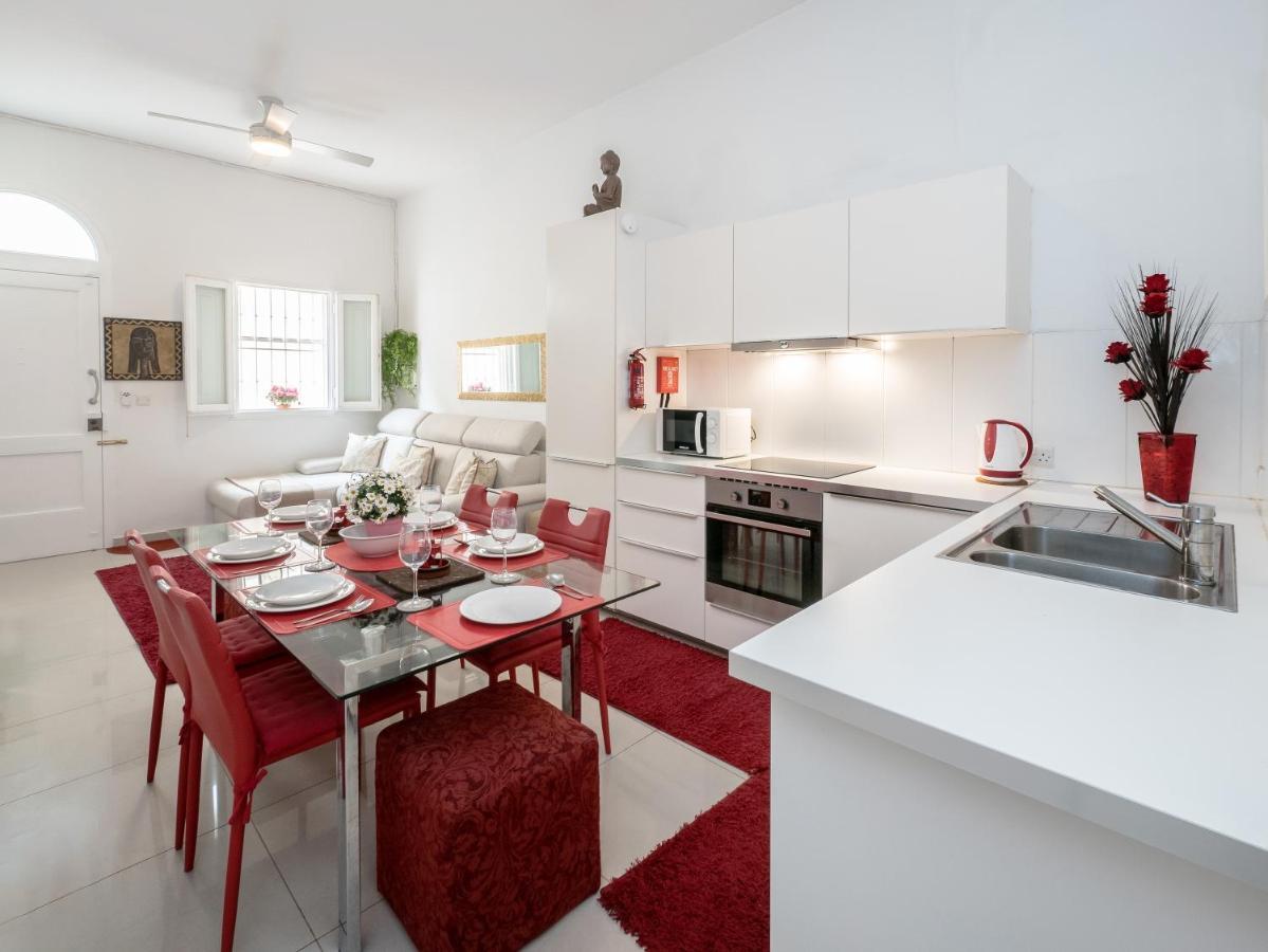 Quiet & Modern Maisonette Apartament
